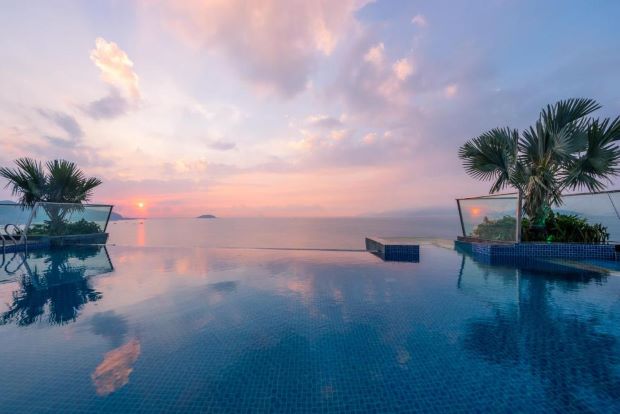 Top 8 khách sạn 5 sao Nha Trang - Khách sạn Boton Blue