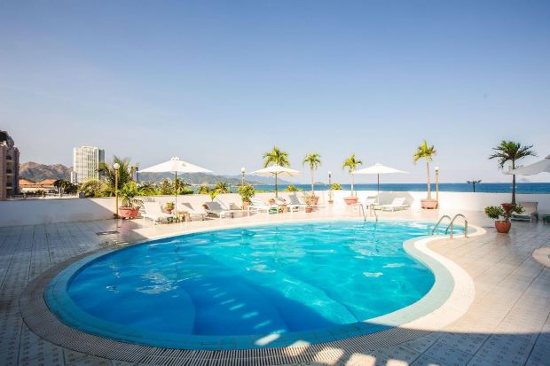 Top 7 khách sạn Nha Trang có hồ bơi đẹp nhất - Khách sạn Yasaka Sài Gòn – Nha Trang