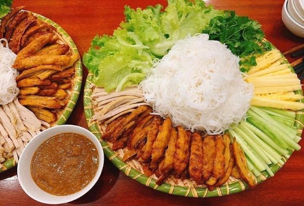 Kinh nghiệm du lịch Nha Trang tự túc - Những món ăn nổi tiếng ở Nha Trang