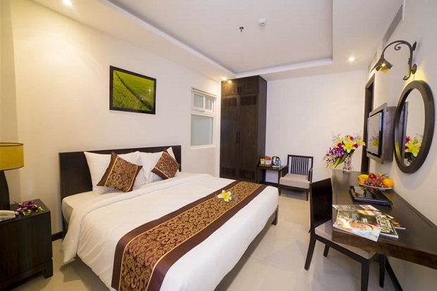 Khách sạn ở Nha Trang giá rẻ có view xịn xò