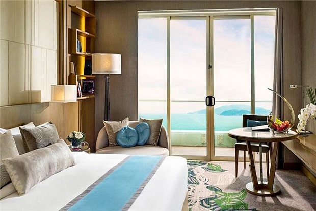 Top khách sạn 5 sao Nha Trang hướng ra biển